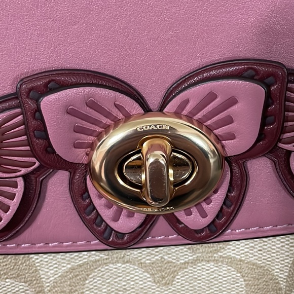 Coach Sig Butterfly🦋App TLY Shoulder Bag. - Picture 3 of 16